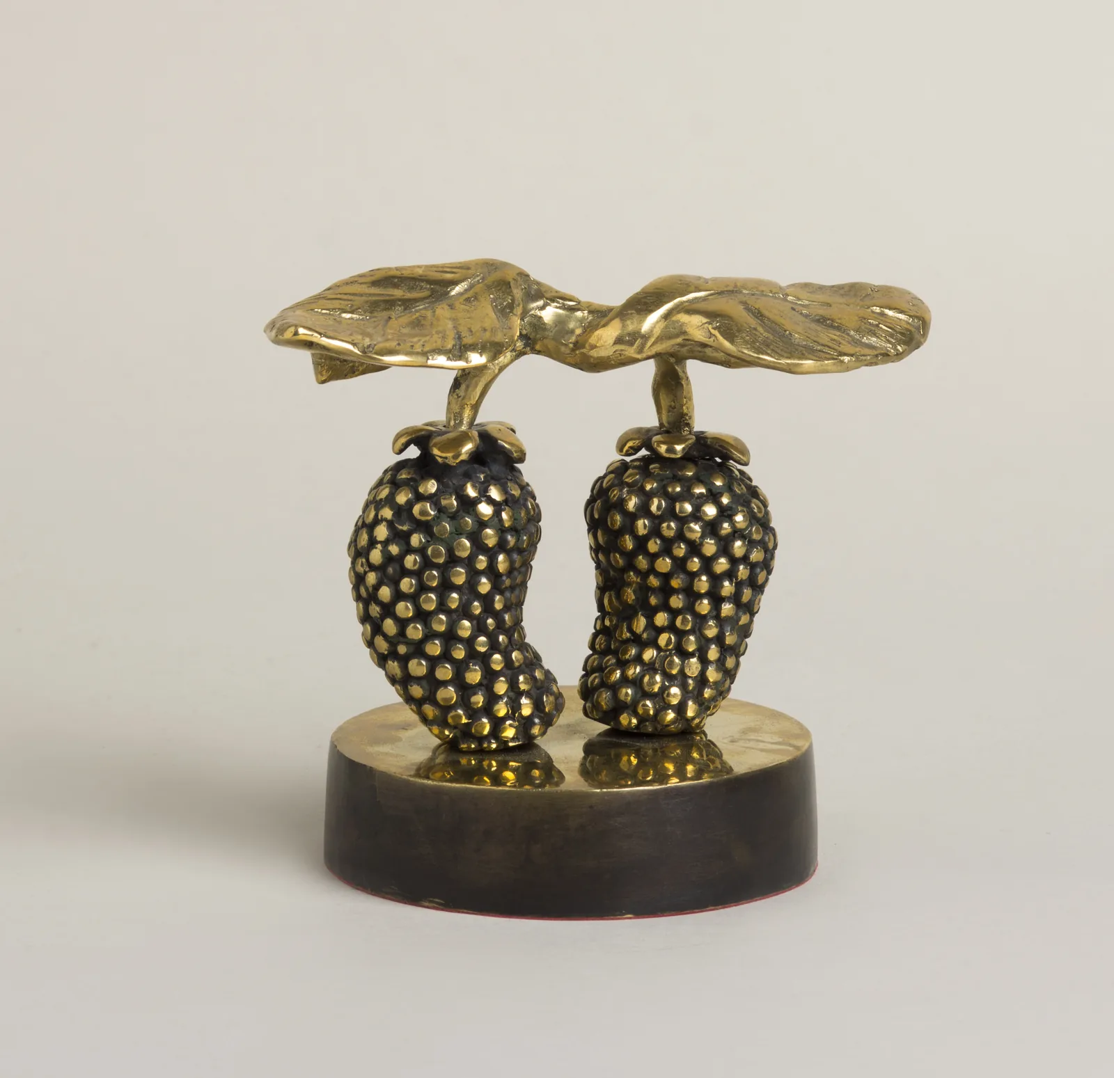 The Blackberry — bronze sculpture by Veaceslav Jiglitski