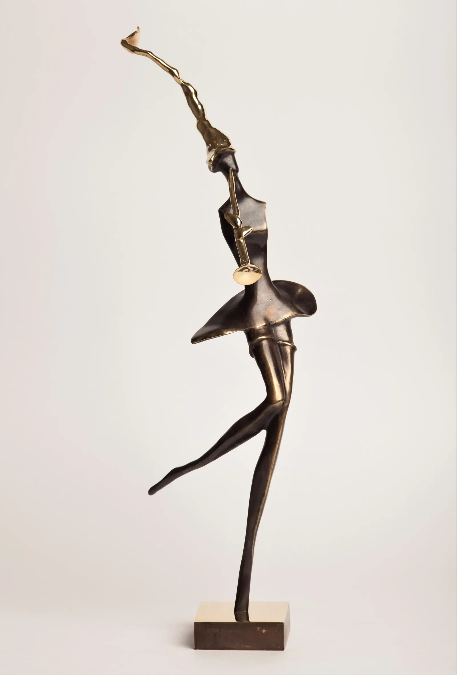 The Muse — bronze sculpture by Veaceslav Jiglitski