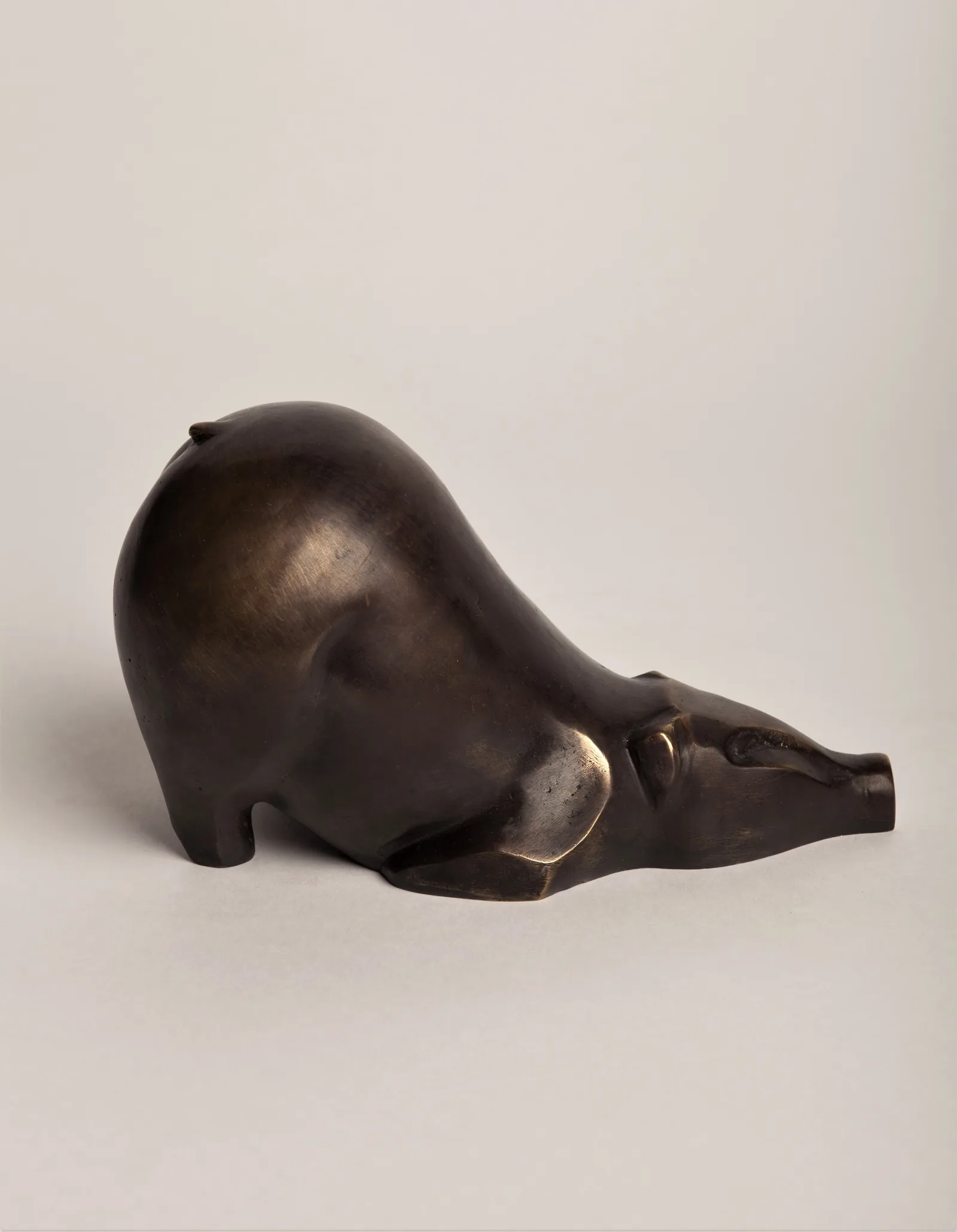 Pig — bronze sculpture by Veaceslav Jiglitski