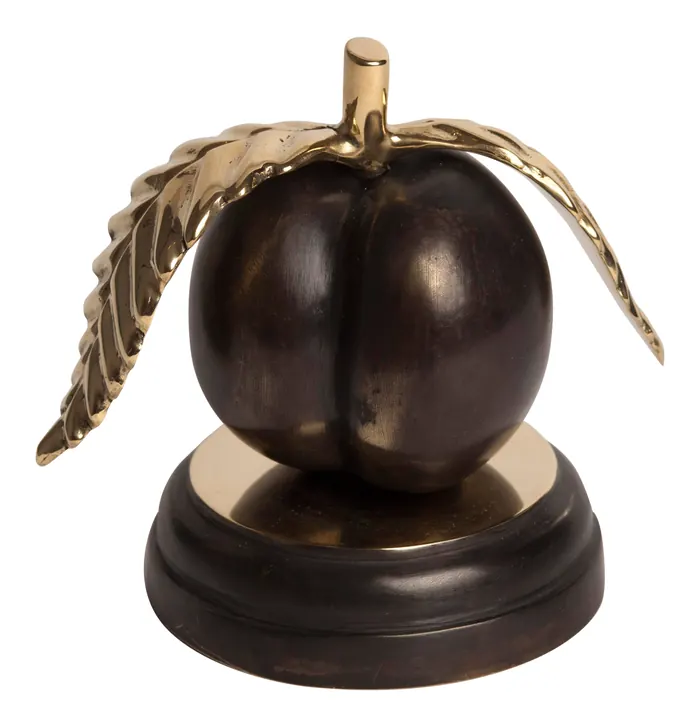 Peach — bronze sculpture by Veaceslav Jiglitski